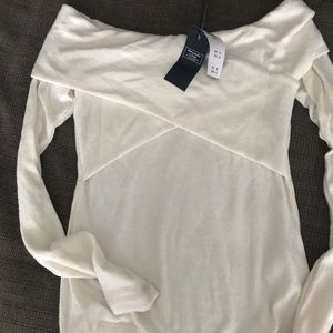 Women’s Abercrombie and Fitch sweater
